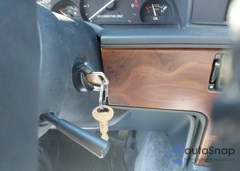 1992 Mercury Cougar Ls из США, поврежденный, VIN 1MEPM6047NH601891